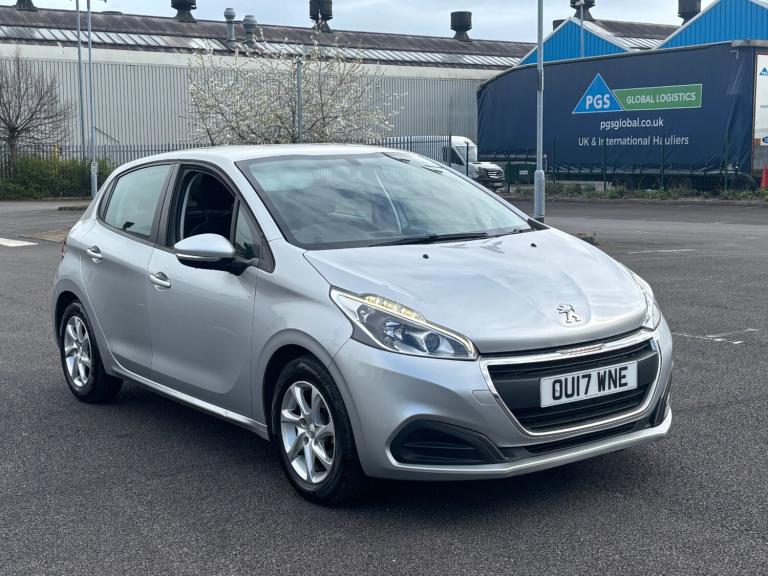 2017 Peugeot 208 1.2 PureTech 82 Active 5dr HATCHBACK Petrol Manual