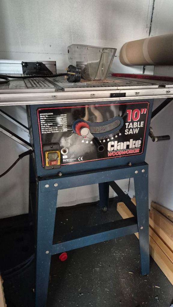 Clarke 10" Woodworker Table Saw – Good Condition