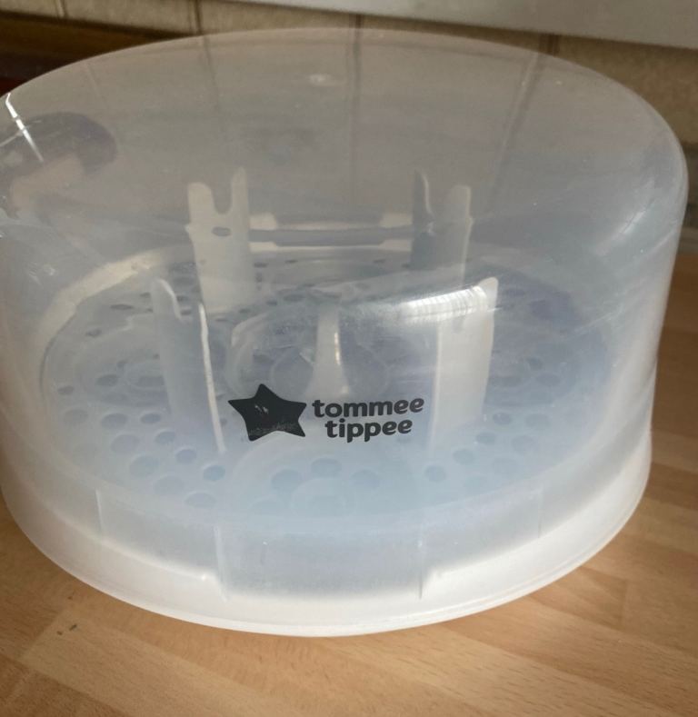 Microwave steriliser