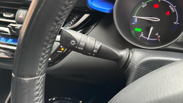 2021 Toyota C-HR 2.0 Hybrid Dynamic 5dr CVT Hybrid Hatchback Hatchback Hybrid Automatic