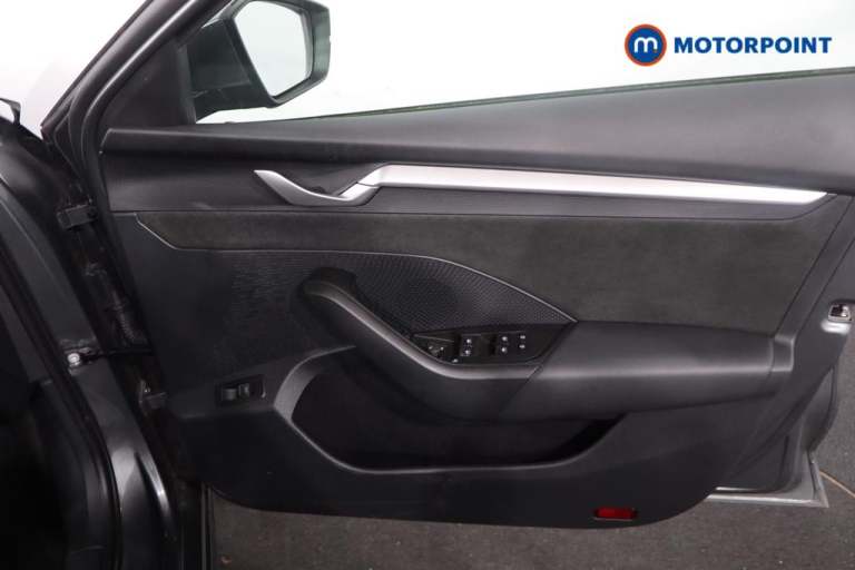 2024 Skoda Octavia 1.5 TSI 150 e-TEC SE L 5dr DSG Hatchback Petrol Automatic