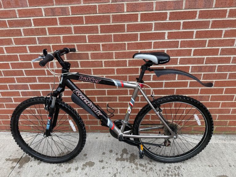 Reebok tracker mountain bike in very good working condition 22inch frame