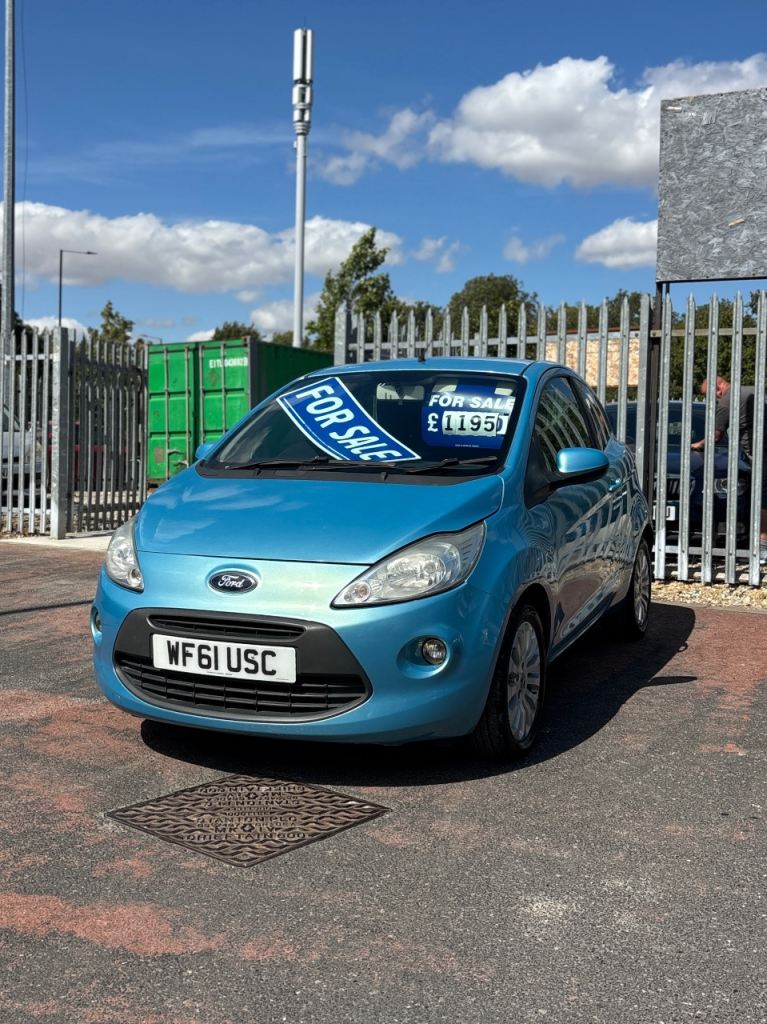 Ford, KA, Hatchback, 2011, Manual, 1242 (cc), 3 doors