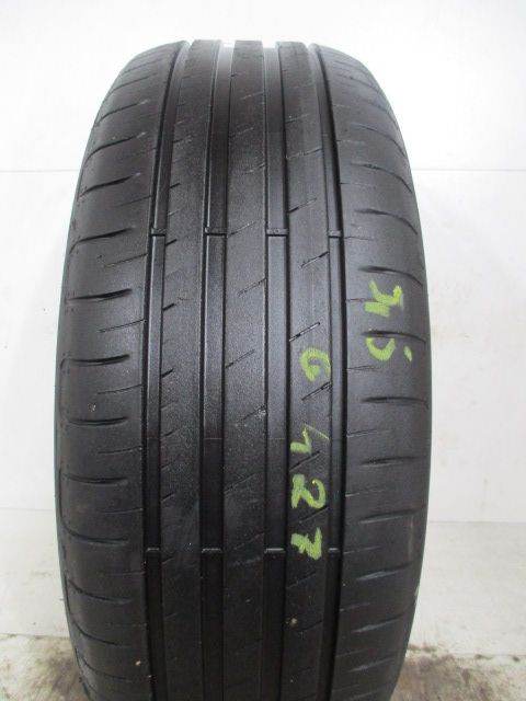 G427 1X 215/55/17 94V GOODYEAR EFFICIENT GRIP PERFORMANCE 1X5,5MM TREAD DOT 2224
