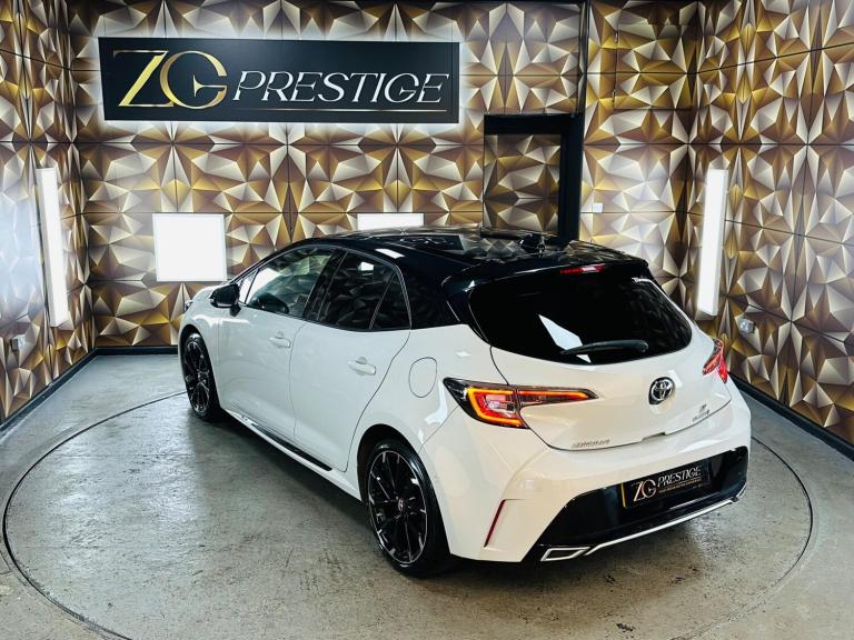 2022 Toyota Corolla 2.0 VVT-i Hybrid GR Sport 5dr CVT HATCHBACK PETROL/ELECTRIC Automatic