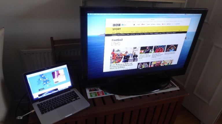 40 inches TV Full HD Toshiba Regza - Also 2nd screen - Very good condition