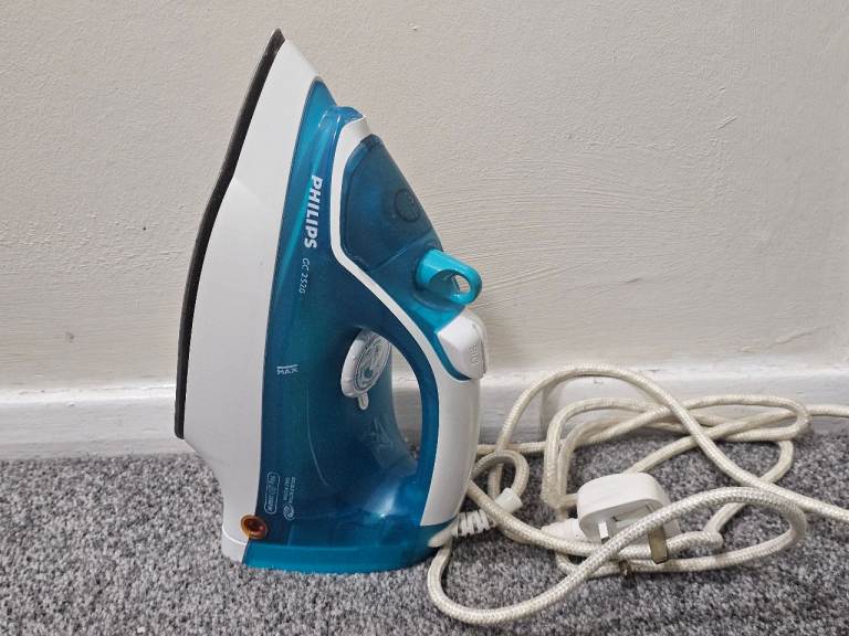 Phillips steam iron 