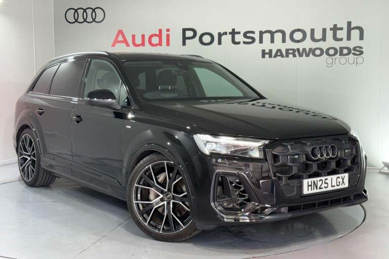 image for 2025 Audi Q7 3.0 TFSI V6 55 Black Edition SUV 5dr Petrol Tiptronic quattro Euro 6 (s/s)  ESTATE P...