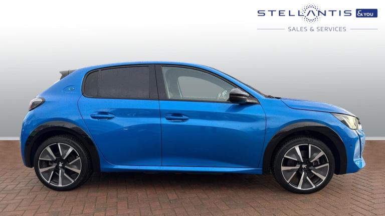 2022 Peugeot 208 50kWh GT Hatchback 5dr Electric Auto (7kW Charger) (136 ps) Hatchback Electric A...