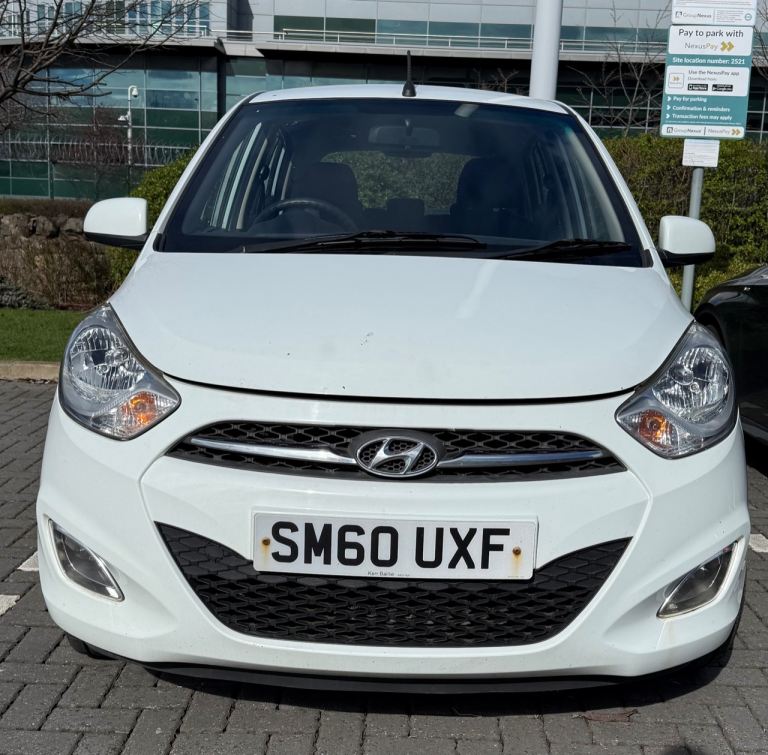 Hyundai i10 active 1.2 automatic auto 1 years MOT (unlike Ford Fiesta or Vauxhall Corsa)