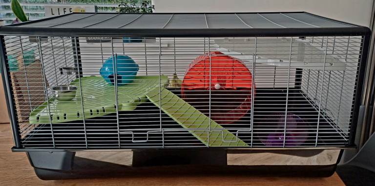Large Savic Plaza 100 Hamster Cage - Grey Plastic, As New
