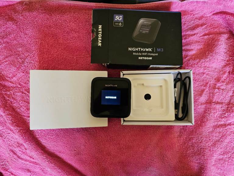 Netgear Nighthawk M3 Mobile WiFi 5g Hotspot router – Boxed