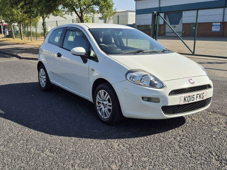 Fiat, PUNTO, Hatchback, 2015, Manual, 1242 (cc), 3 doors