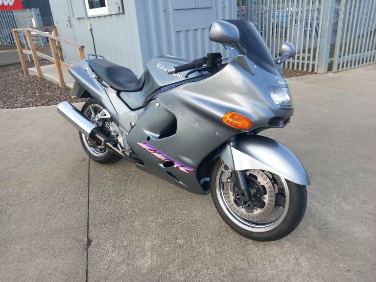 Kawasaki ZZR1100 D