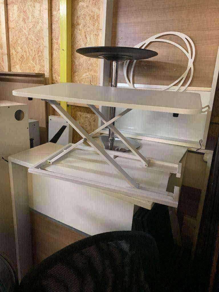 White Table top sit stand desk unit mechanism 
