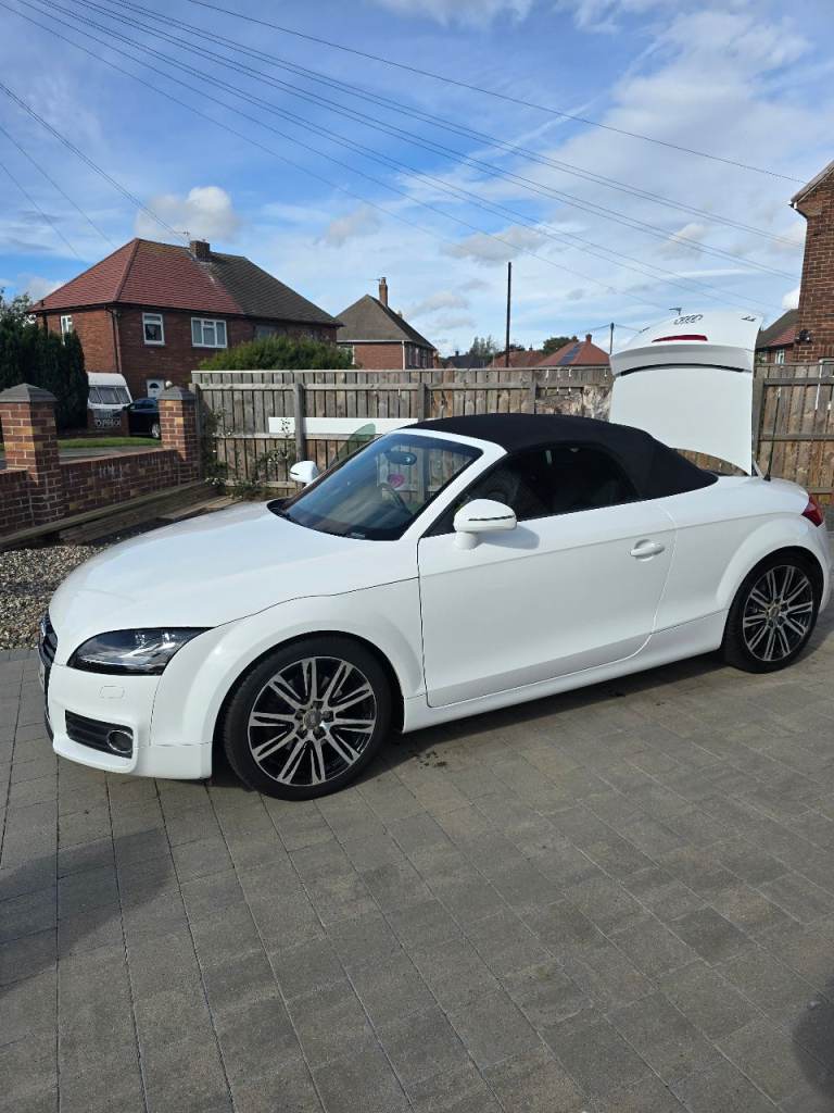 Audi, TT, Convertible, 2010, Manual, 1798 (cc), 2 doors