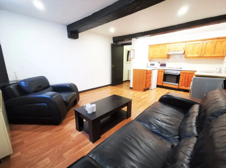 Spacious One bedroom flat in the well sought area of Southall