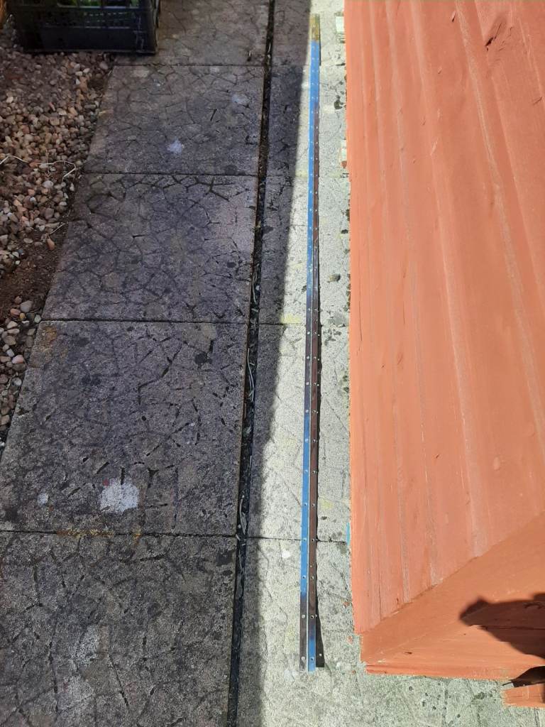 Stainless steel piano hinge