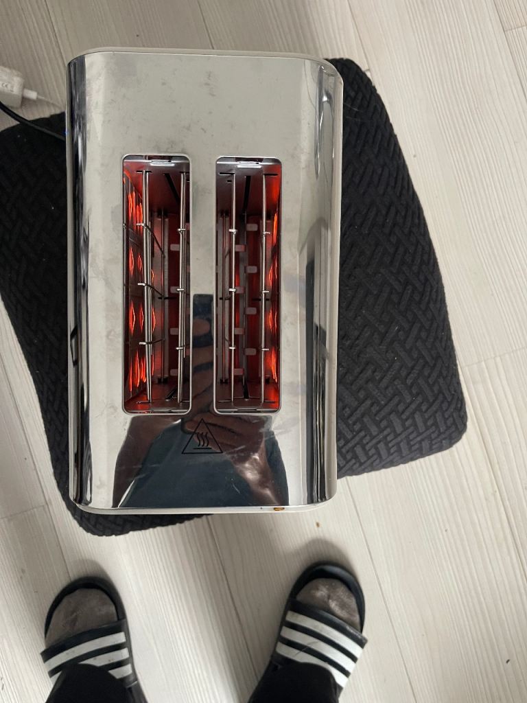 Breville brand new toaster 