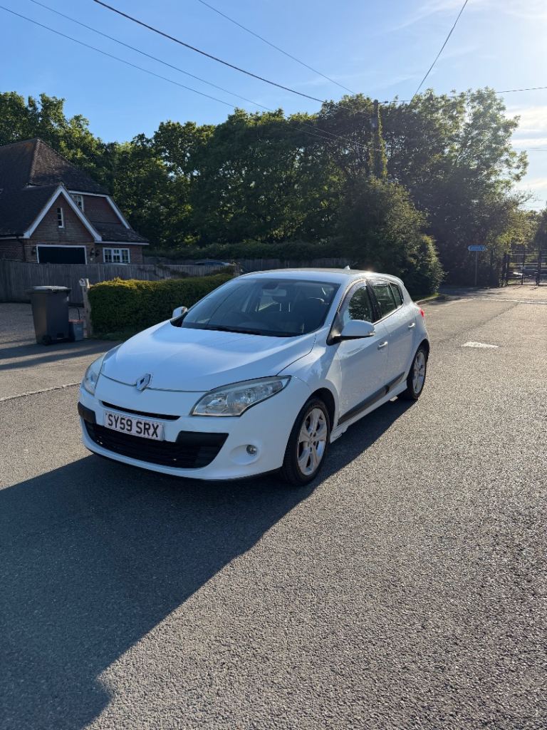 Renault, MEGANE, Hatchback, 2009, Manual, 1598 (cc), 5 doors