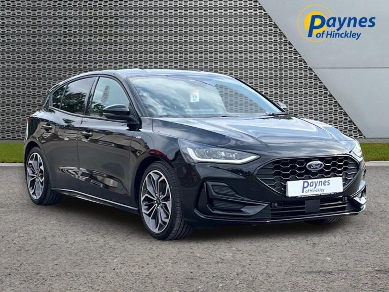 2024 Ford Focus ST-Line X 5 Door 1.0L 125ps 6 Speed Agate Black LOW MILES FSH