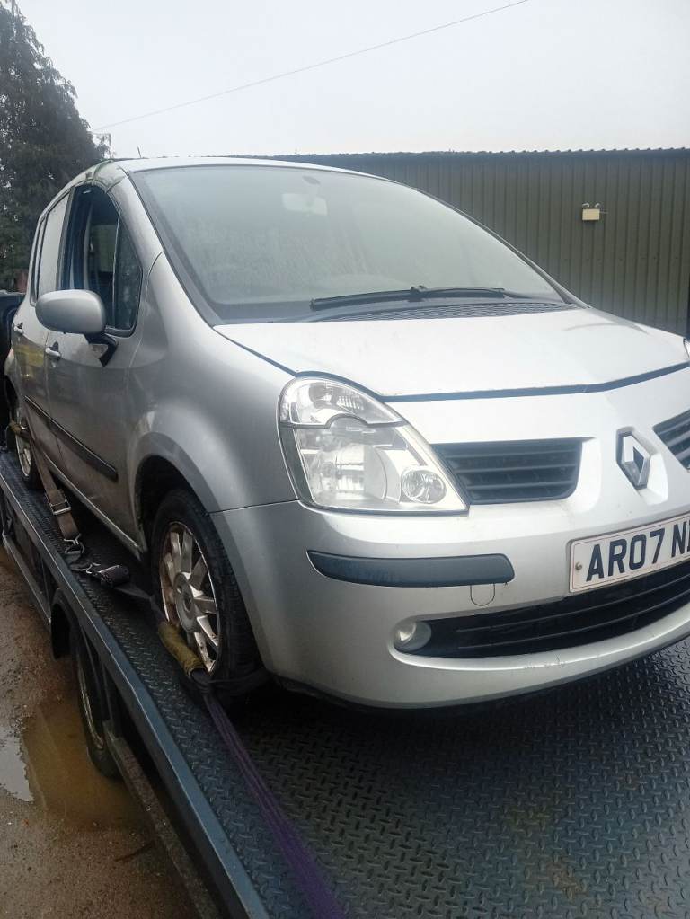 Renault modus BREAKING 