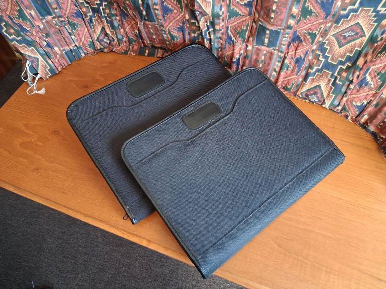 Zipped Portfolio Case Conference File / Business Organiser