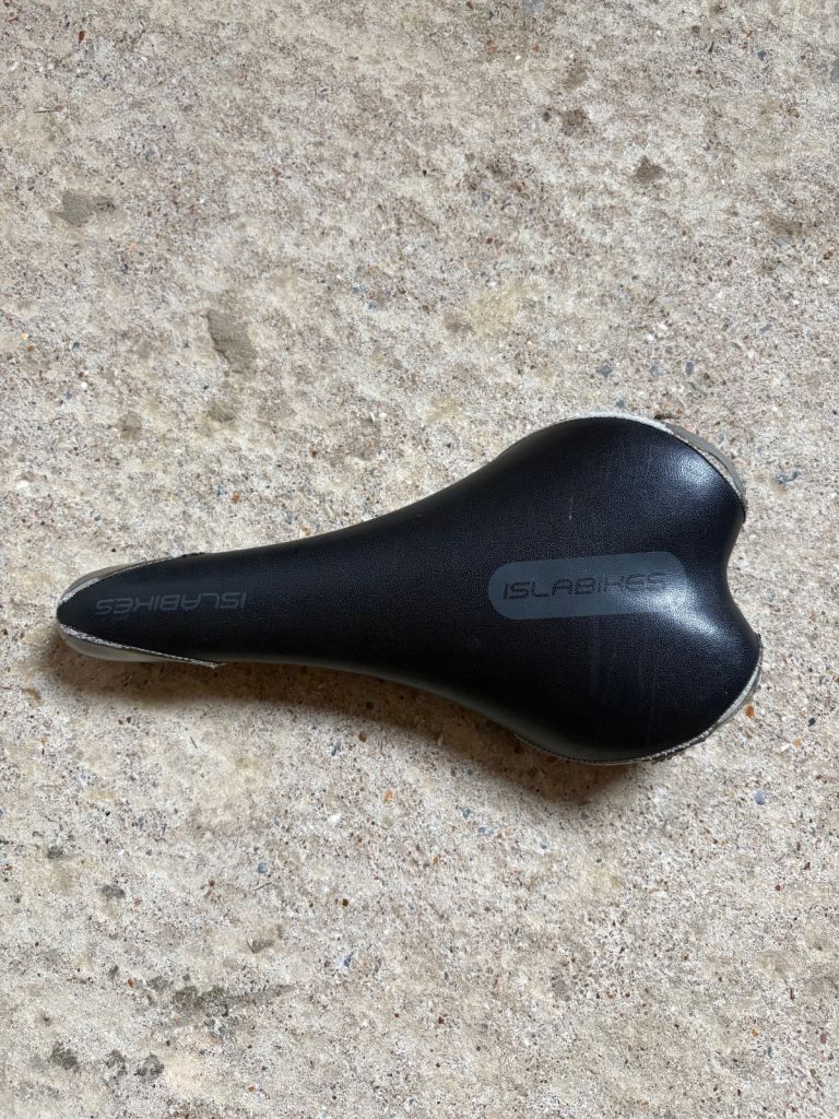 Islabikes Saddle, used