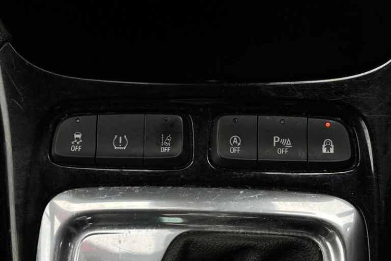 2019 Vauxhall Crossland X 1.2T [130] Elite Nav 5dr [Start Stop] Auto HATCHBACK PETROL Automatic