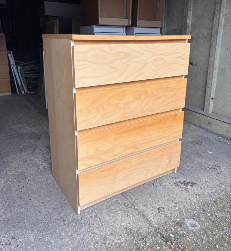 Ikea malm chest of drawers 