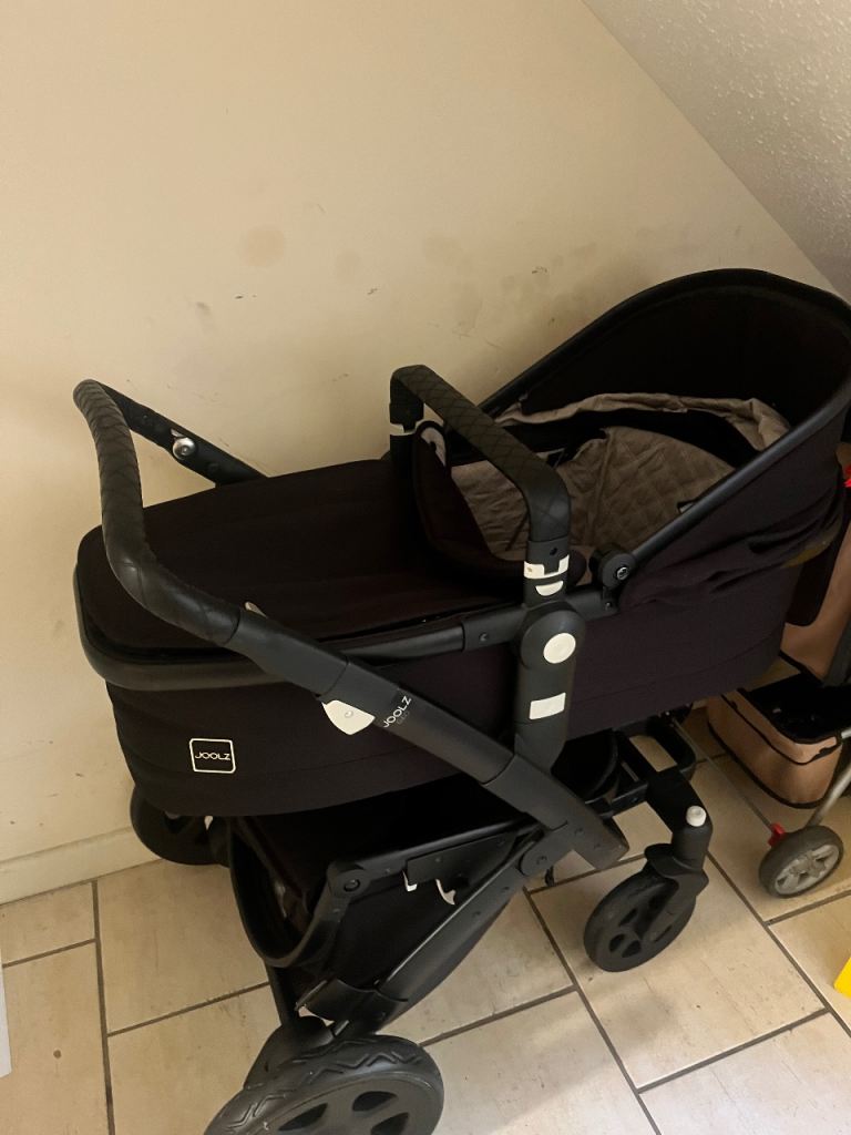 Joolz Day Pram/Pushchair – Black, Good Condition