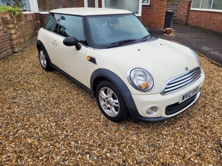 Mini One 1.6 hatchback
