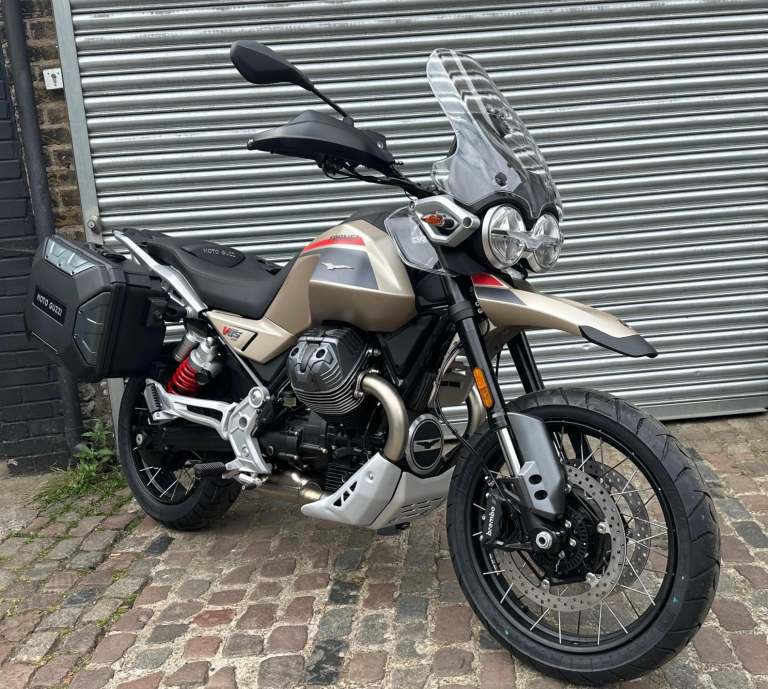 Moto Guzzi V85 TT Travel E5+ Bronzo Deserto 