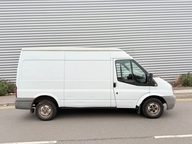 Ford Transit Van 2010 Swb Med/Roof drive away bargain Px swpas 