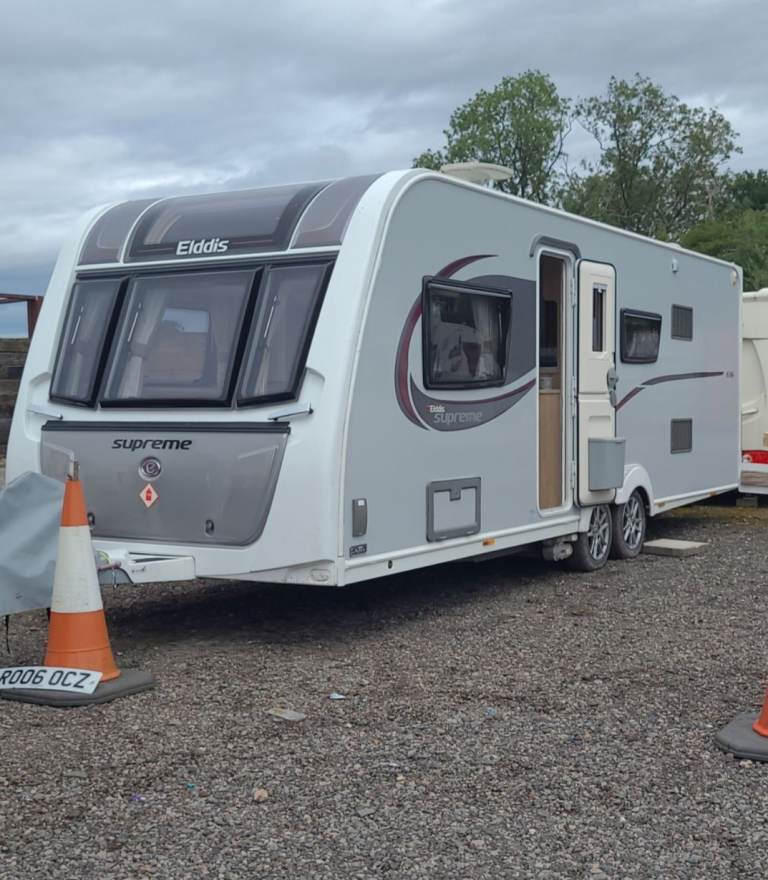 elddis supreme 636 6 berth fixed bunks