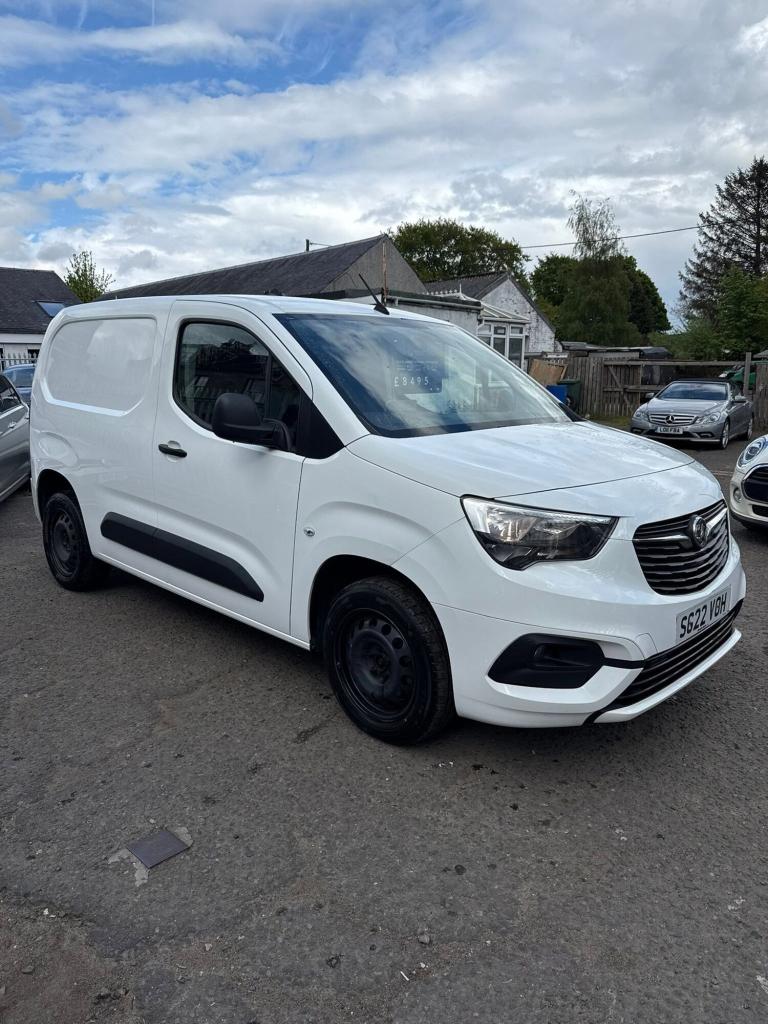 2022 Vauxhall Combo 1.5 Turbo D 2300 Sportive Panel Van 4dr Diesel Manual L1 H1 Euro 6 (100 ps) P...