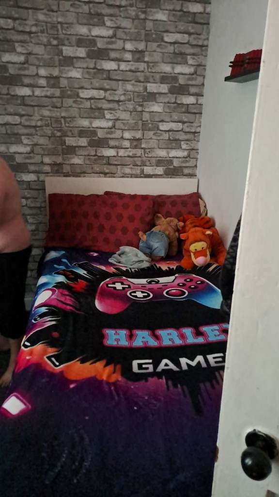 Single bed FREE collection asap 