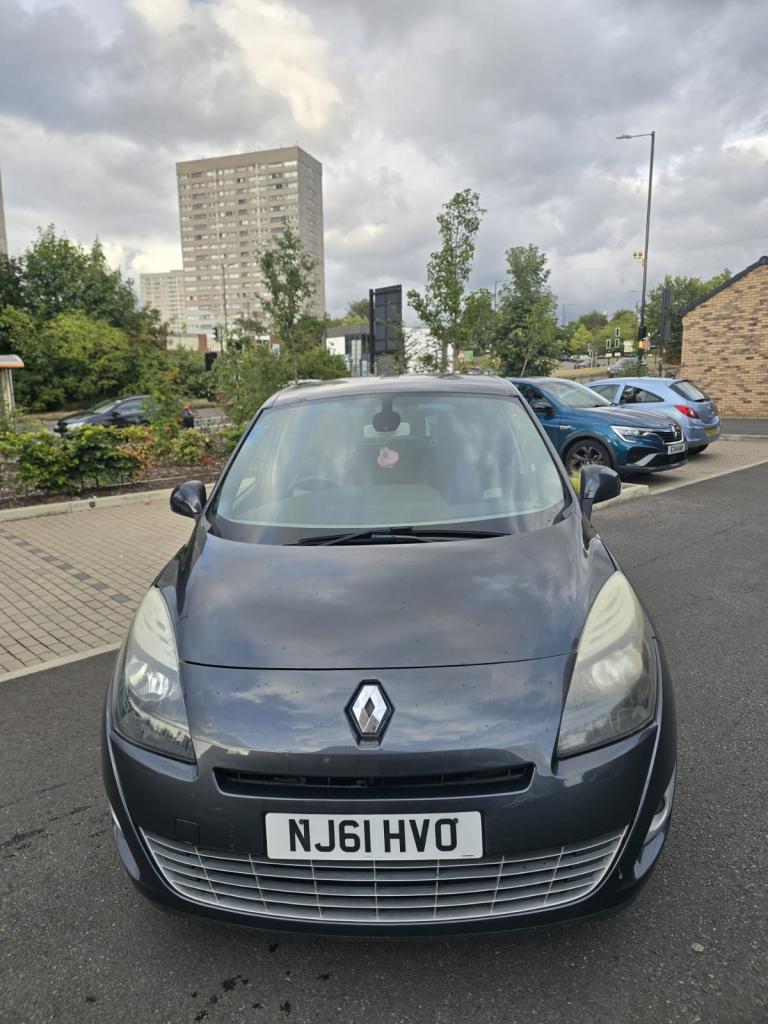 Renault, GRAND SCENIC, MPV, 2011, Semi-Auto, 1461 (cc), 5 doors