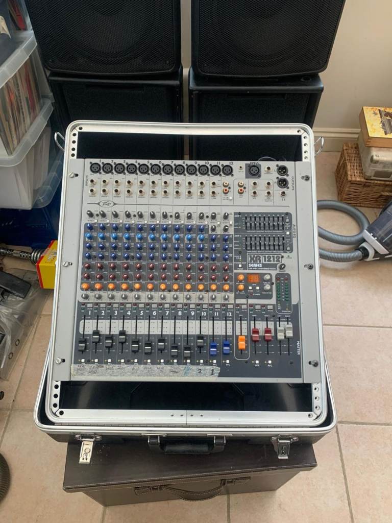 Peavey PA system and speakers 