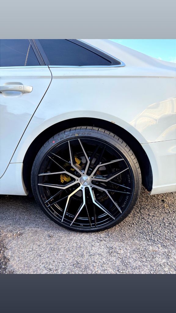 20” RIVERA ALLOY WHEELS BRAND NEW WITH TRYES 
