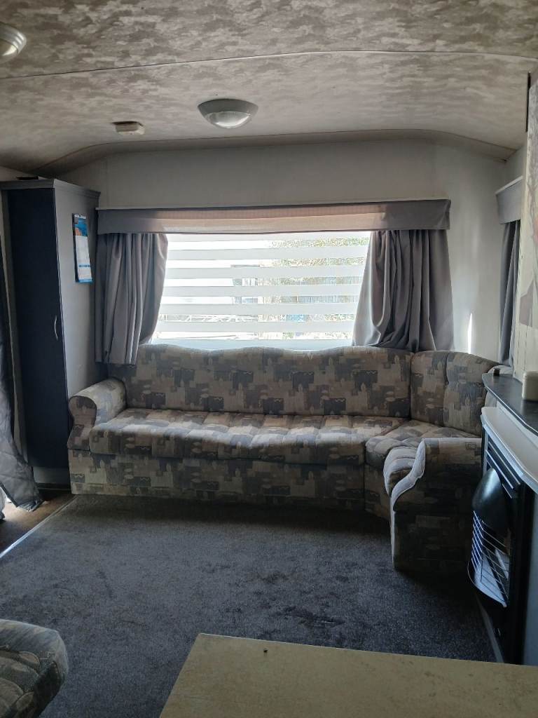 Mobile home to rent. 