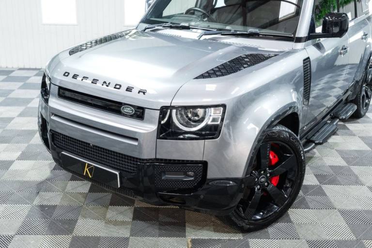 2021 Land Rover Defender 3.0 D300 MHEV X-Dynamic HSE SUV 5dr Diesel Auto 4WD Euro 6 (s/s) (300 ps...