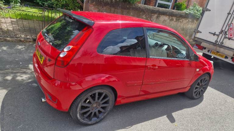 FORD FIESTA ST150 ST 150 SMALL SPORTY CAR