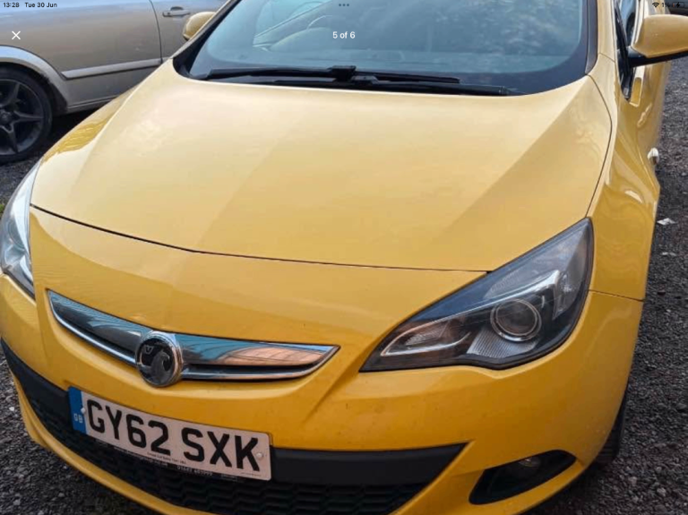 Vauxhall, ASTRA GTC, Hatchback, 2012, Manual, 1956 (cc), 3 doors