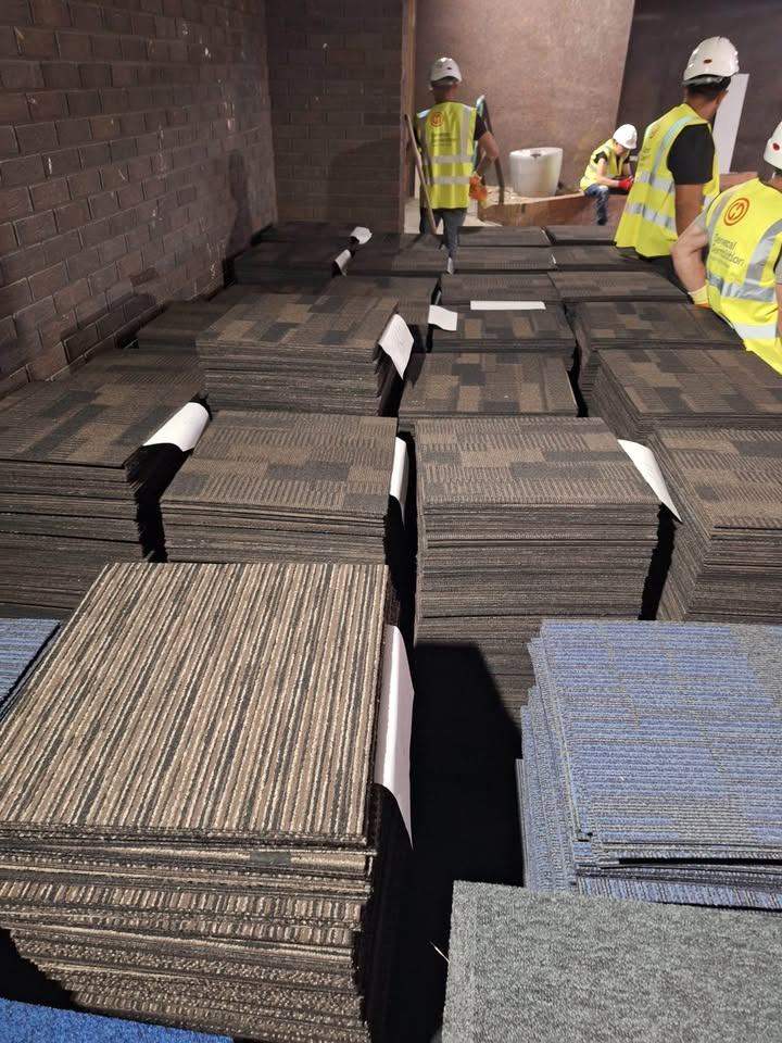 A Grade Carpet Tiles 