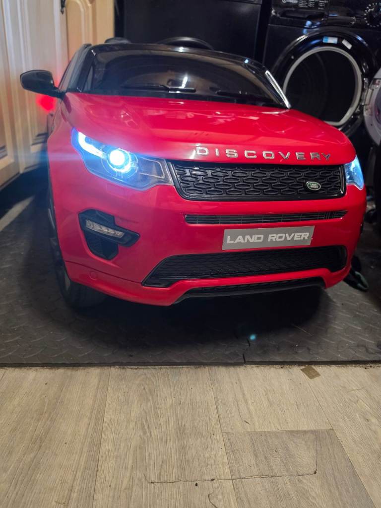 Land Rover Discovery Kids Ride-On Electric Car – Red