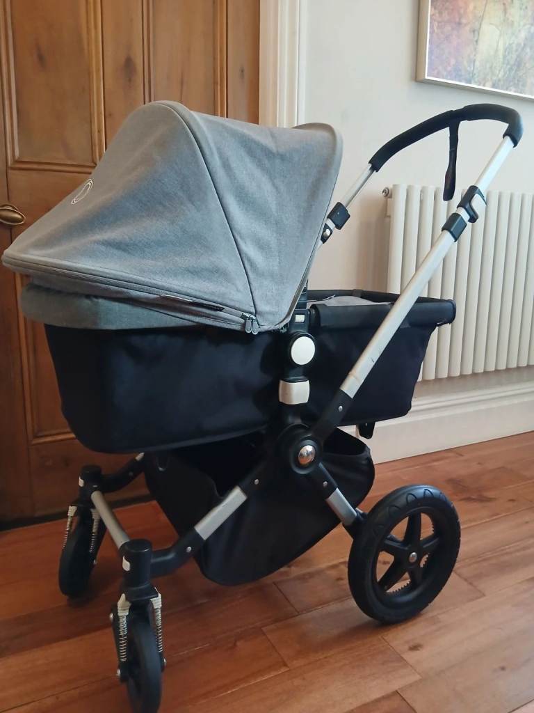 BUGABOO CAMELEON 3 2-IN-1 BUGGY PRAM WITH BASSINET
