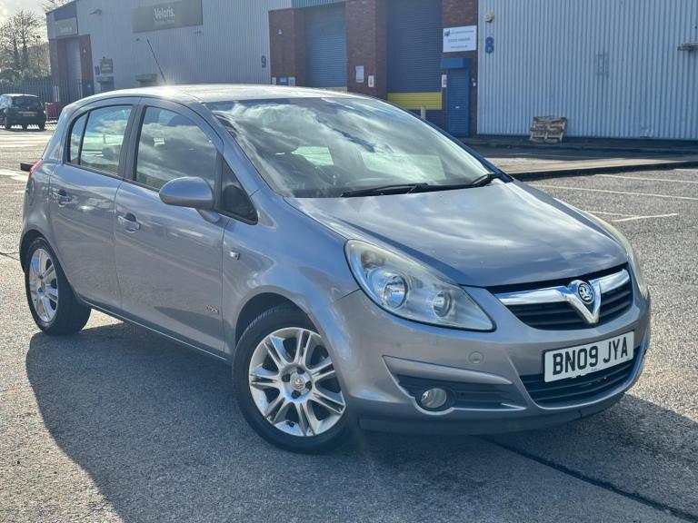 2009 Vauxhall Corsa 1.4i 16v Design 5dr (a/c) HATCHBACK Petrol Manual