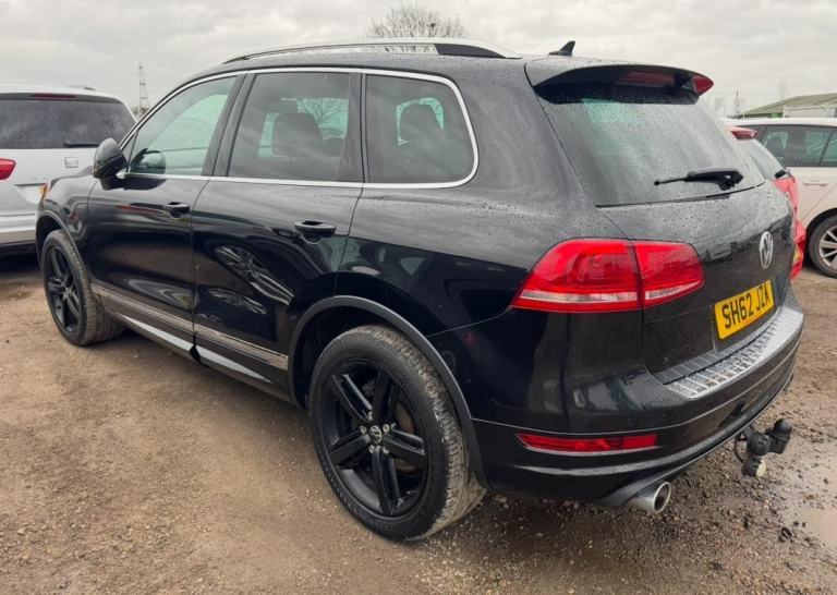 2012(62) VOLKSWAGEN TOUAREG 3.0 TDi ALTITUDE AUTO FULL MOT 15 SERVICES! STUNNING