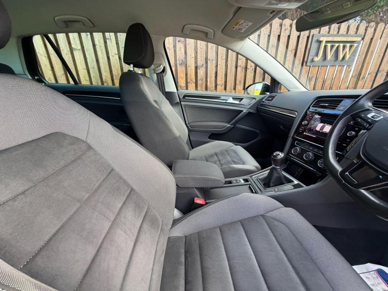 2017 Volkswagen Golf 2.0 TDI GT 5dr HATCHBACK DIESEL Manual